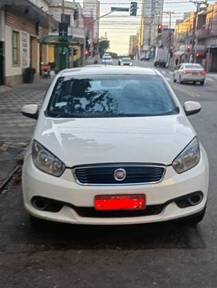 FIAT GRAND SIENA 1.6 MPI ESSENCE 16V FLEX 4P MANUAL